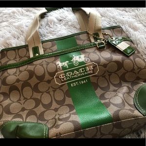 Coach green signature shoulder tote